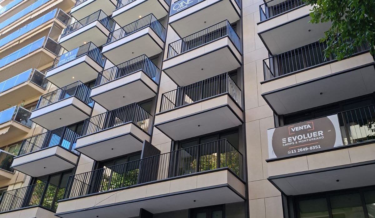 Edificio Quintana en A40 y Frente Integral