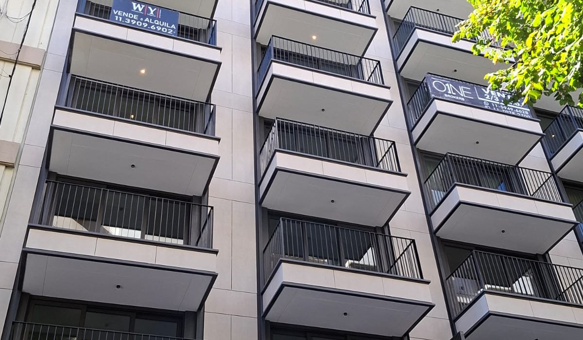 Edificio Quintana en A40 y Frente Integral